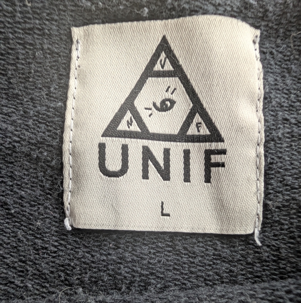UNIF Black Cat Graphic Tee - Picture 2 of 5